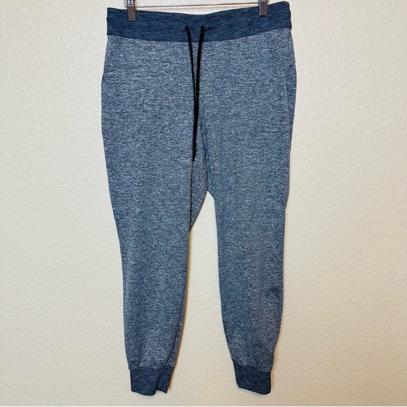 Athleta Women’s Flux Soft Stretch Joggers 2.0 Heather Grey Size Medium - Picture 3 of 8